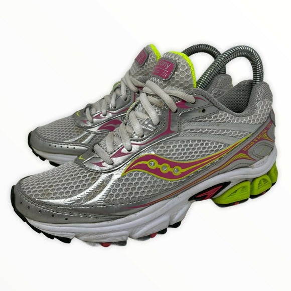 Saucony Shoes - Saucony Womens Ignition 3 Running Shoe 6